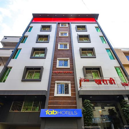 Fabhotel Prime Kharadi Residency - Nr Lohgaon Pune Bagian luar foto