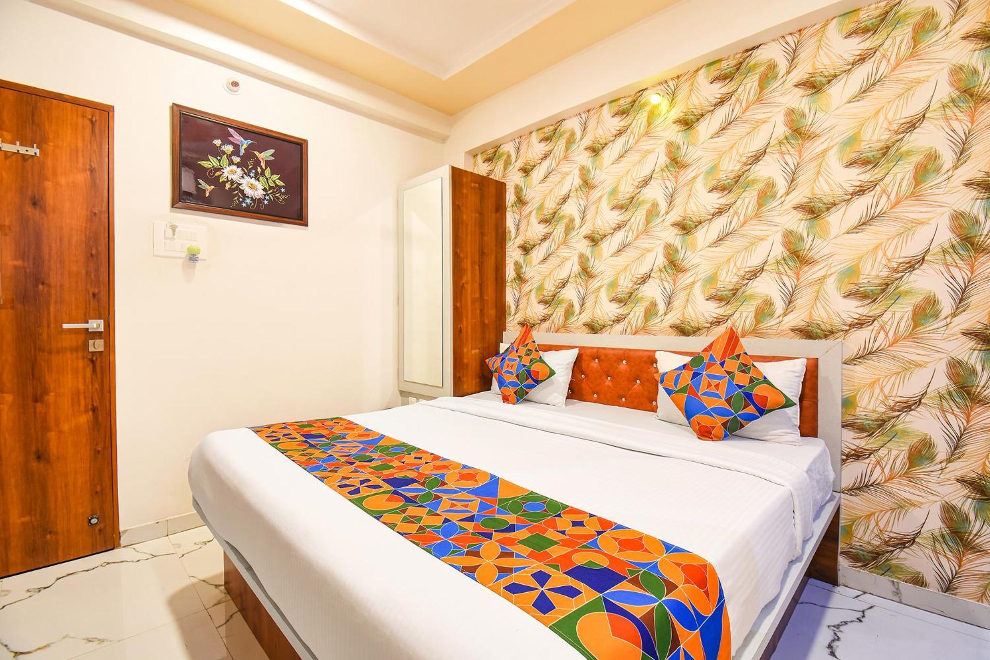 Fabhotel Prime Kharadi Residency - Nr Lohgaon Pune Bagian luar foto