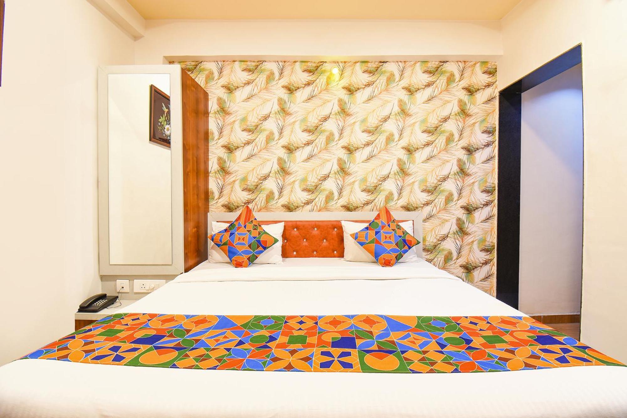 Fabhotel Prime Kharadi Residency - Nr Lohgaon Pune Bagian luar foto